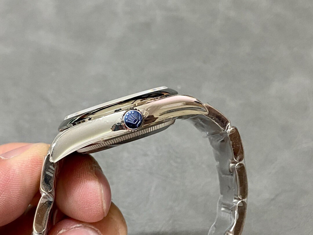 Rolex  Oyster Perpetual