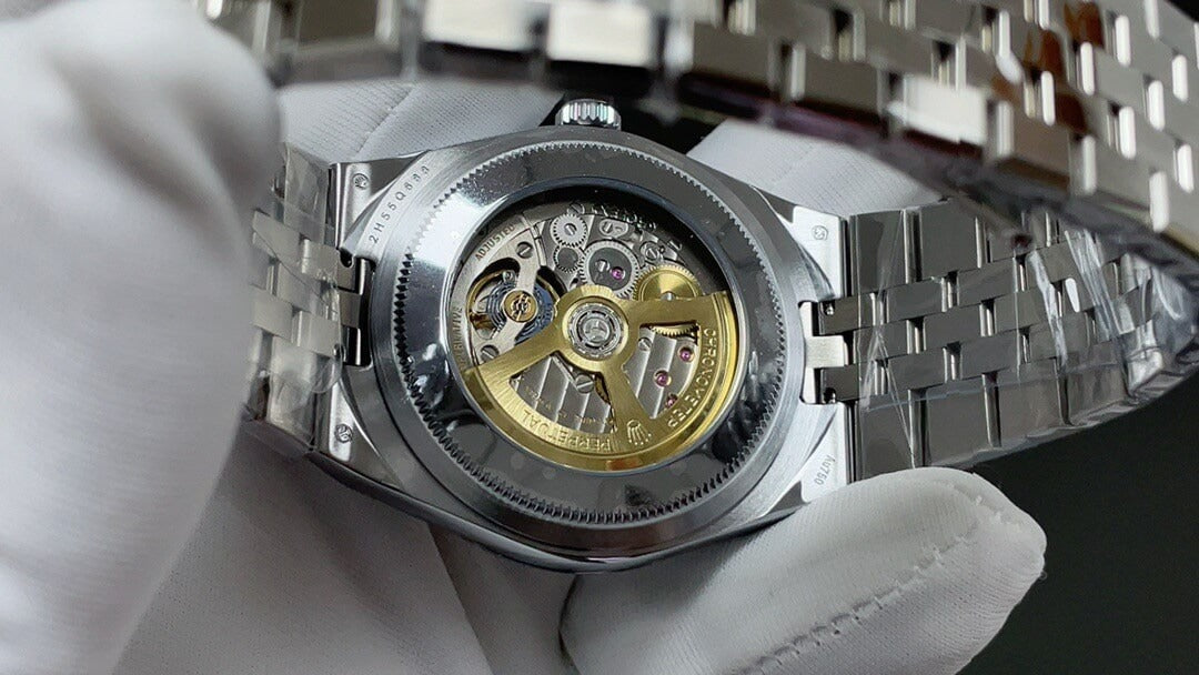 Rolex Land-Dweller