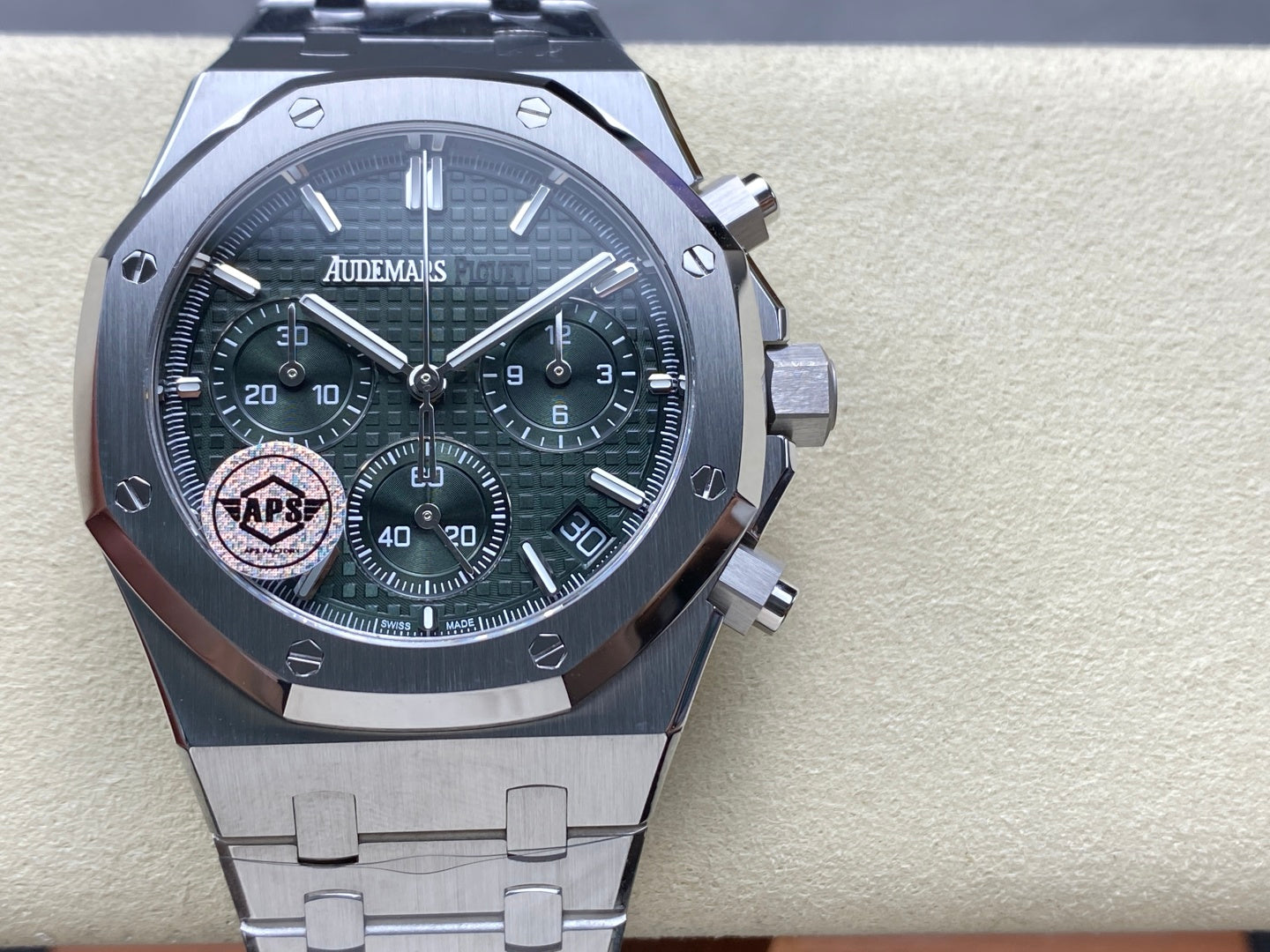 APS factory Audemars Piguet 26240 4401 integrated timing movement 41mm